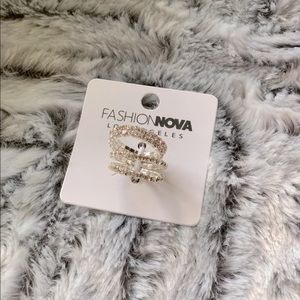 Fashionova rings